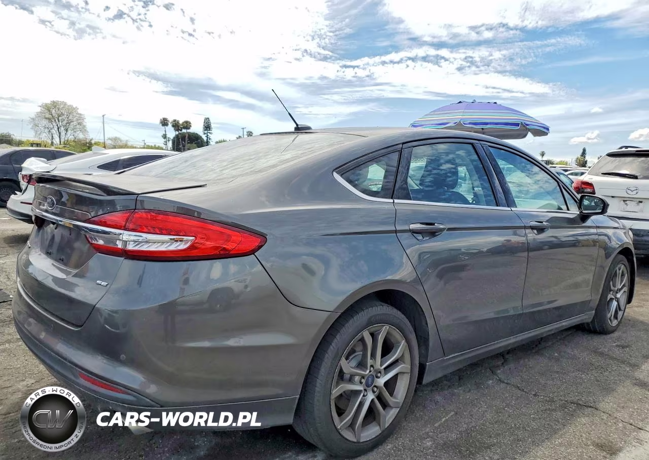 2017 Ford Fusion Se VIN:3FA6P0H7XHR299540 - 3