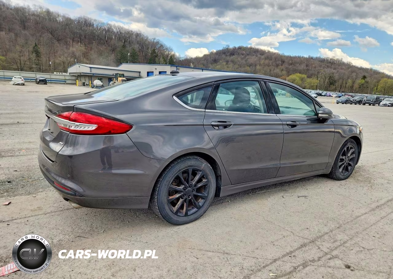 2017 Ford Fusion Se VIN:3FA6P0H71HR374965 - 3