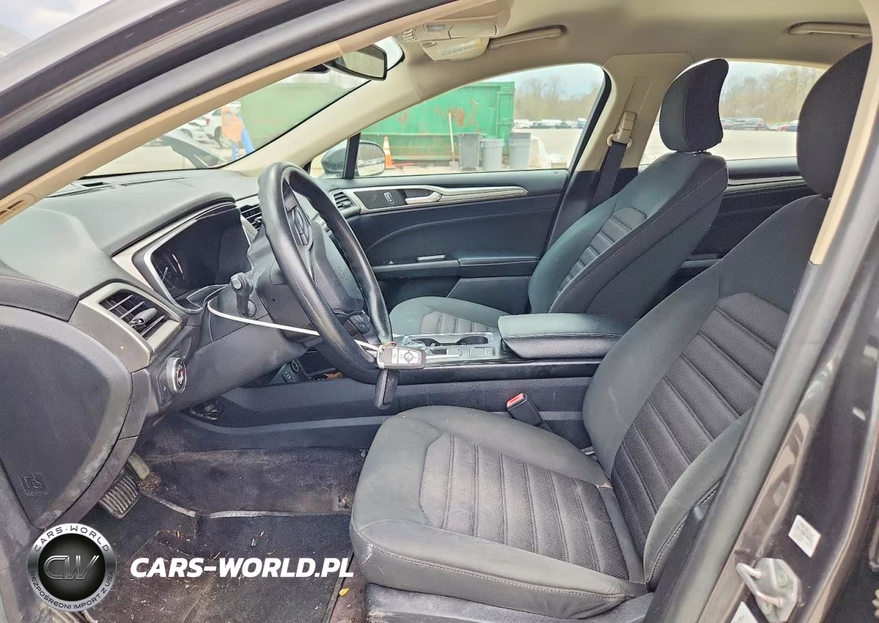 2017 Ford Fusion Se VIN:3FA6P0H71HR374965 - 7