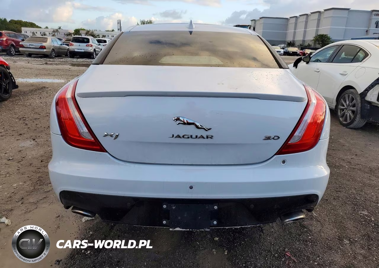2016 Jaguar Xj VIN:SAJWA1C74G8W01849 - 6