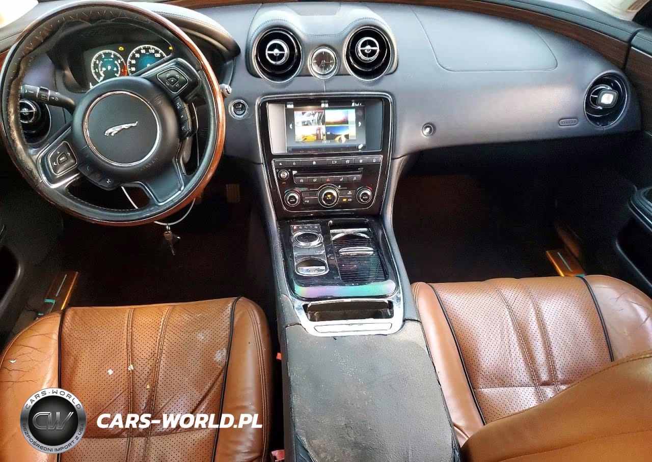 2016 Jaguar Xj VIN:SAJWA1C74G8W01849 - 8