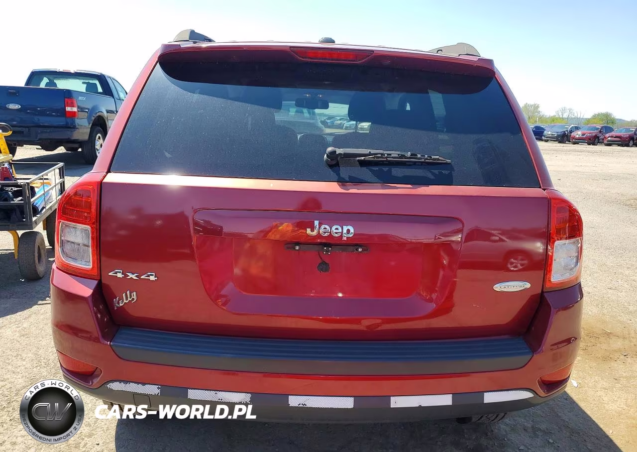 2012 Jeep Compass Latitude VIN:1C4NJDEB7CD630597 - 6