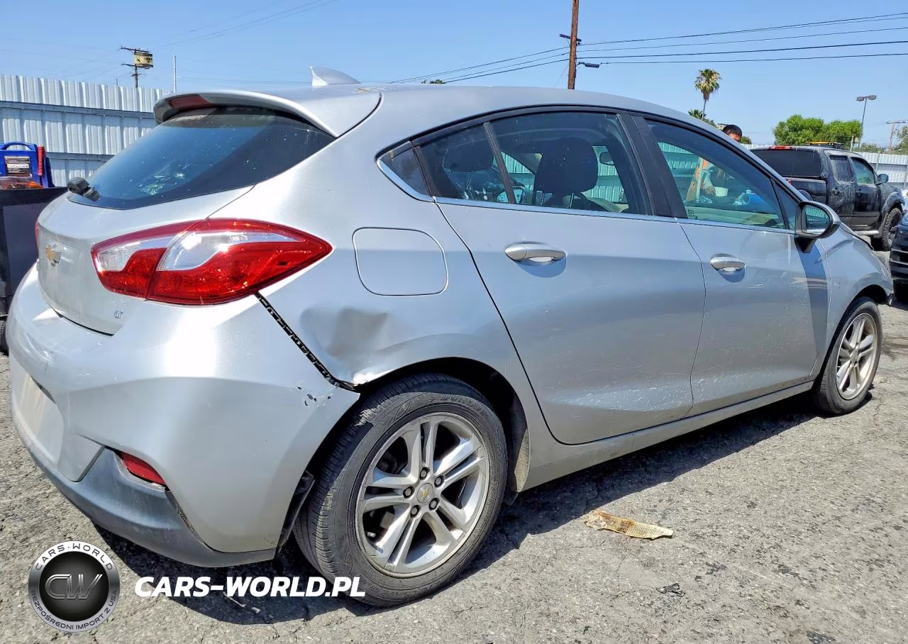 2017 Chevrolet Cruze Lt VIN:3G1BE6SM4HS519966 - 3