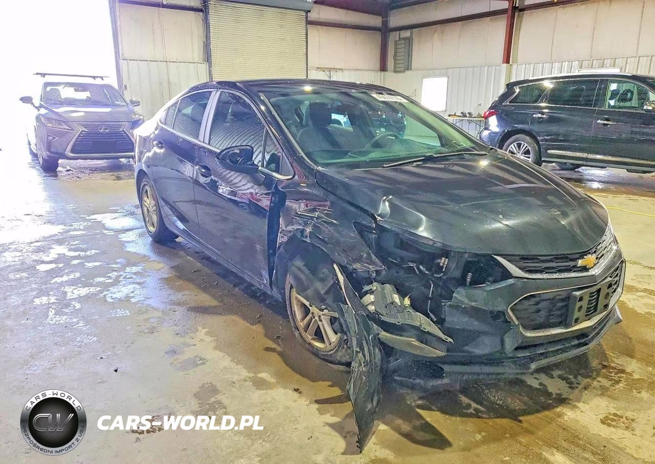 2017 Chevrolet Cruze Lt VIN:1G1BE5SM6H7128164 - 4