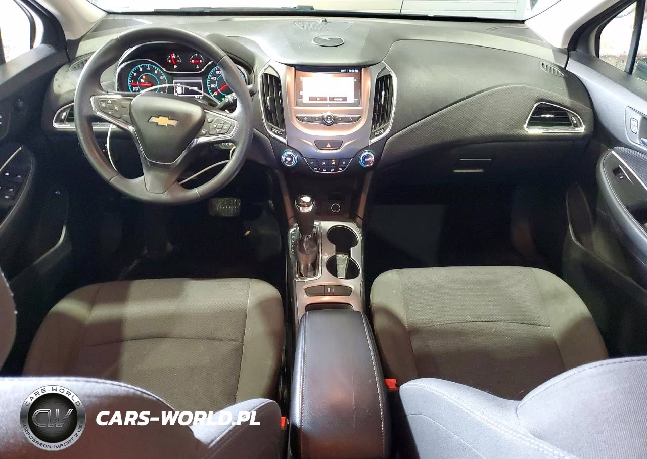 2017 Chevrolet Cruze Lt VIN:1G1BE5SM6H7128164 - 8