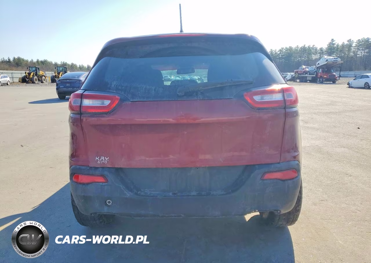 2015 Jeep Cherokee Sport VIN:1C4PJMAB4FW666559 - 6