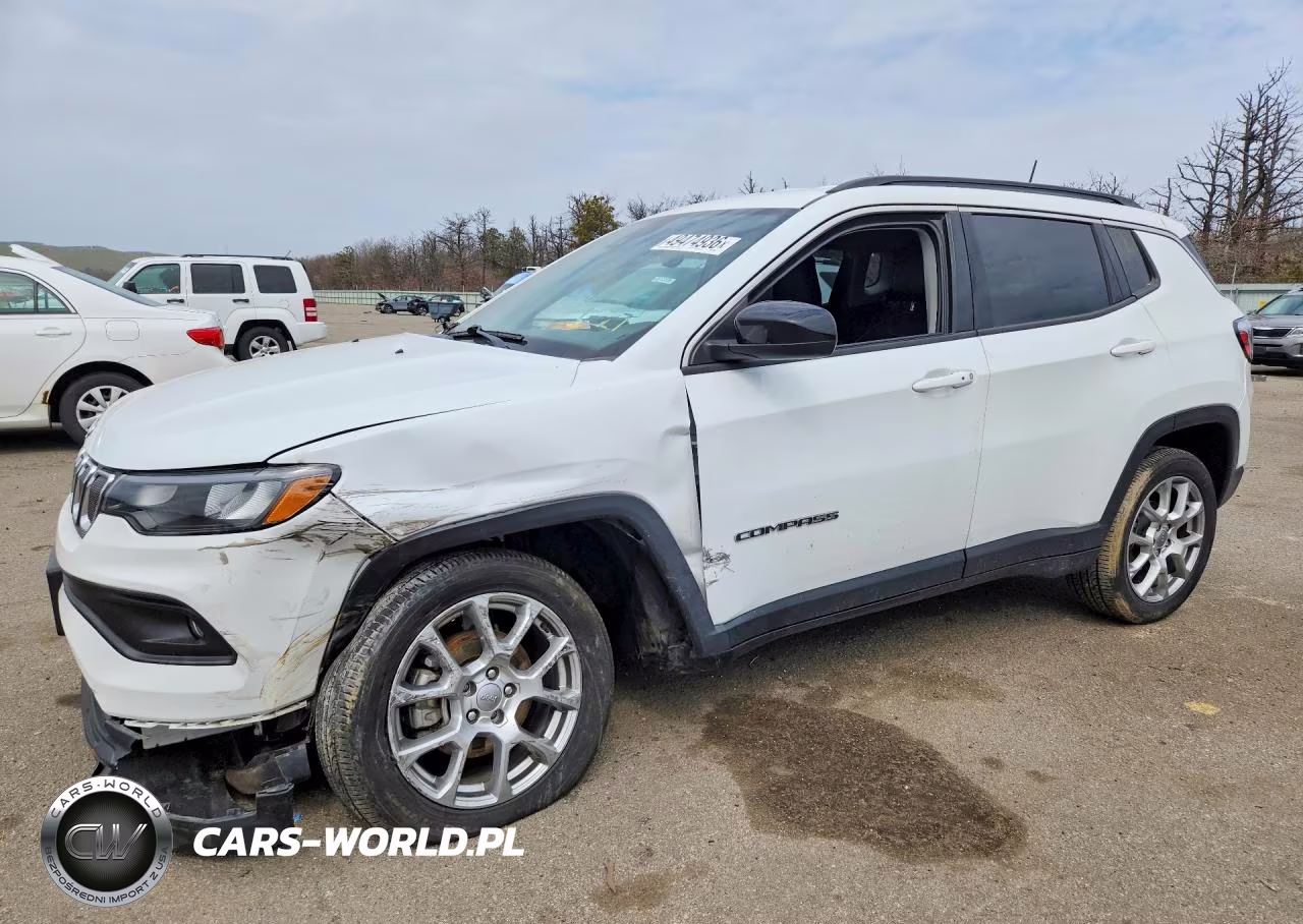 2022 Jeep Compass Latitude Lux