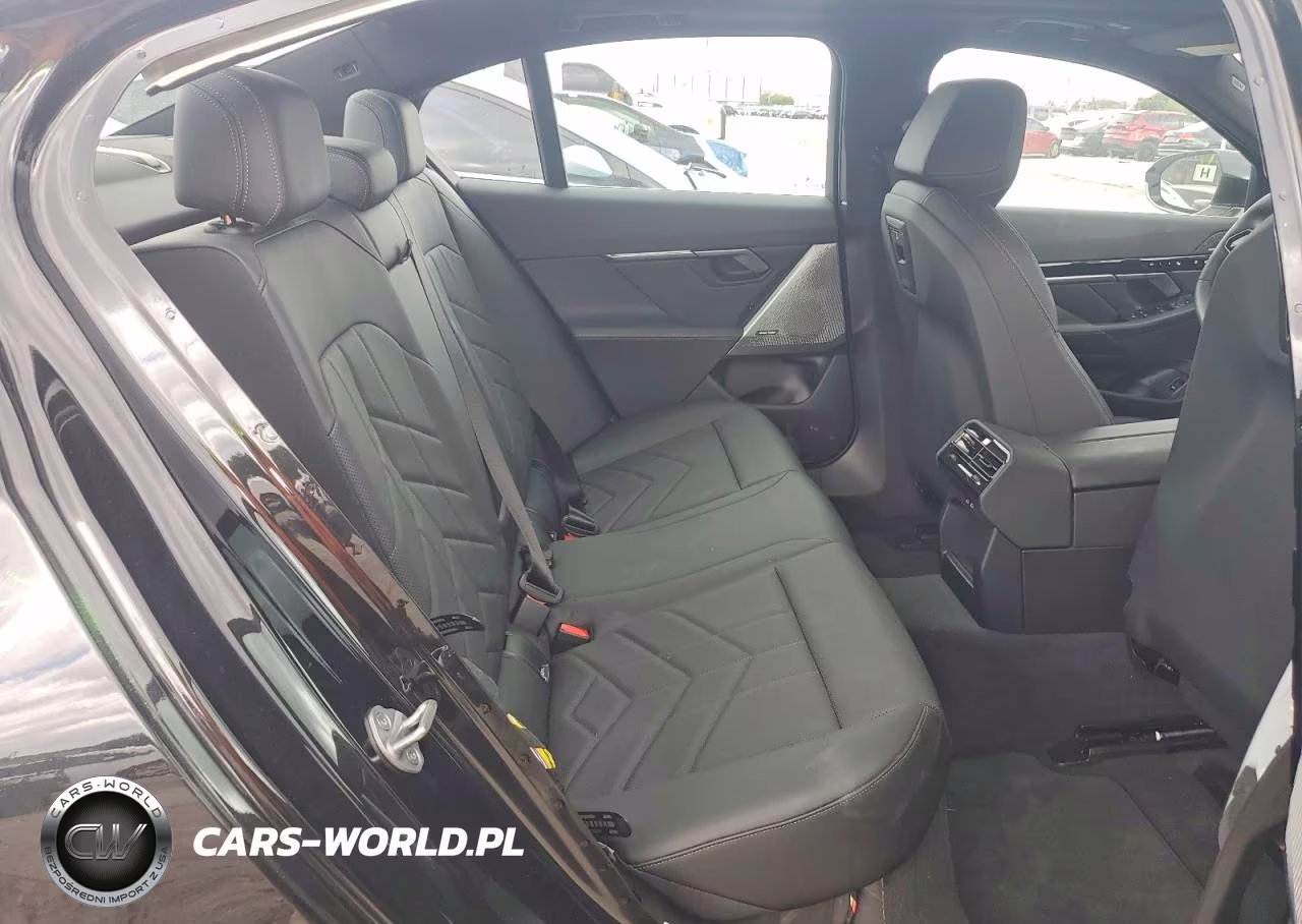 2024 BMW 530 I VIN:WBA43FJ07RCR11493 - 10
