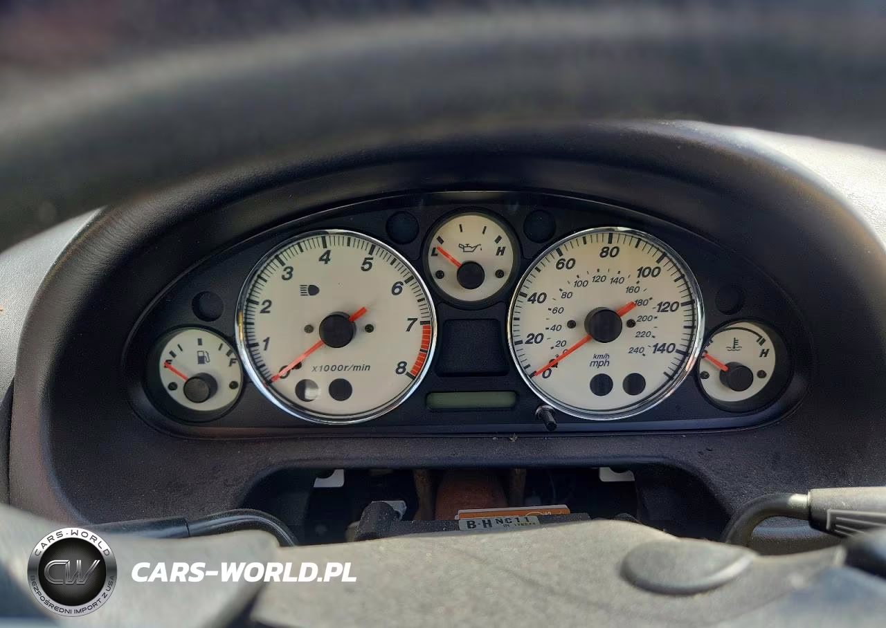 2002 Mazda Mx-5 Miata Base VIN:JM1NB353320223320 - 9