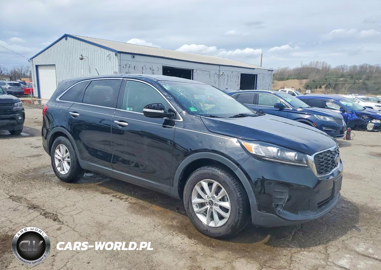 2019 Kia Sorento L VIN:5XYPG4A37KG439090 - 4