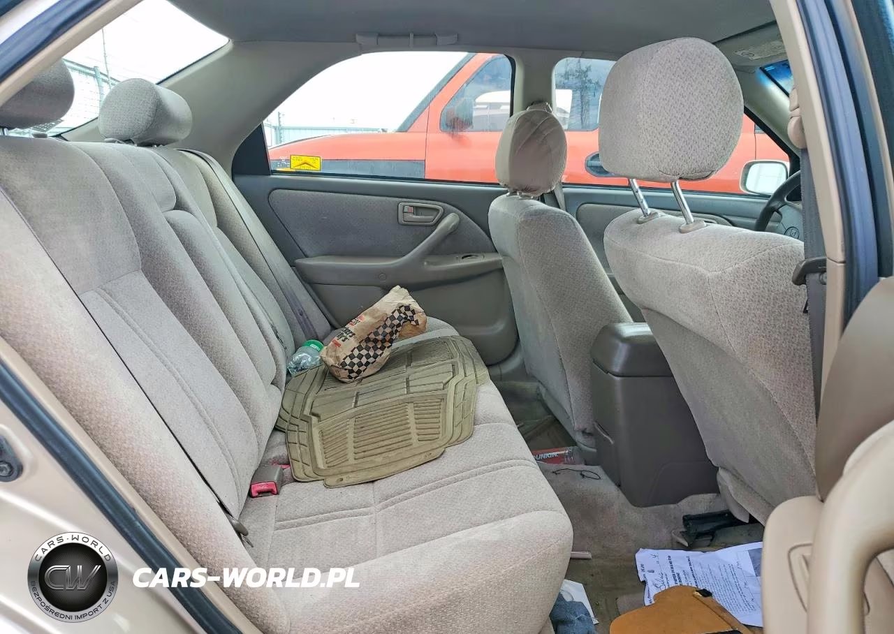 2000 Toyota Camry Le VIN:4T1BG22KXYU929711 - 10