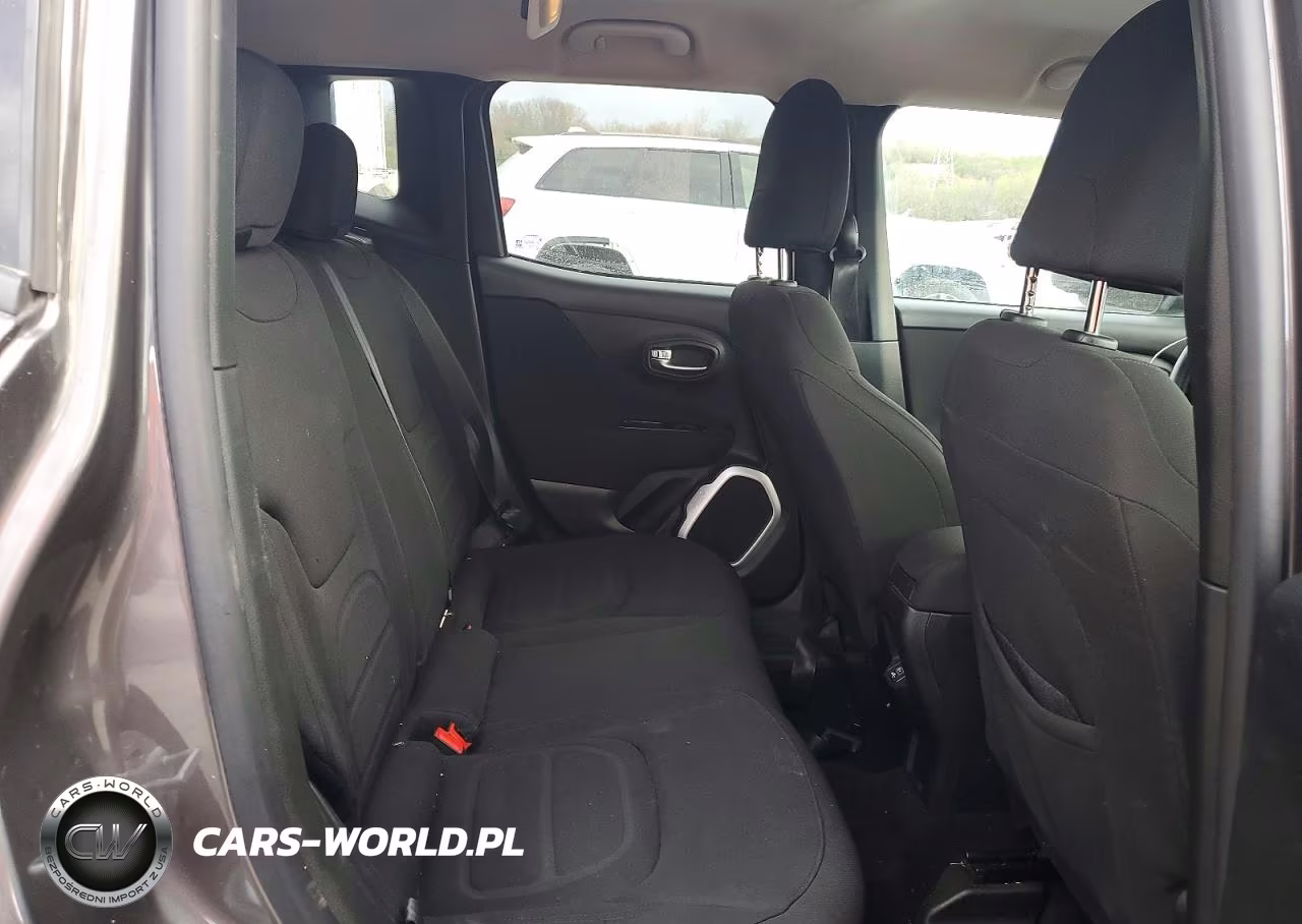 2018 Jeep Renegade Latitude VIN:ZACCJABB5JPJ25924 - 10