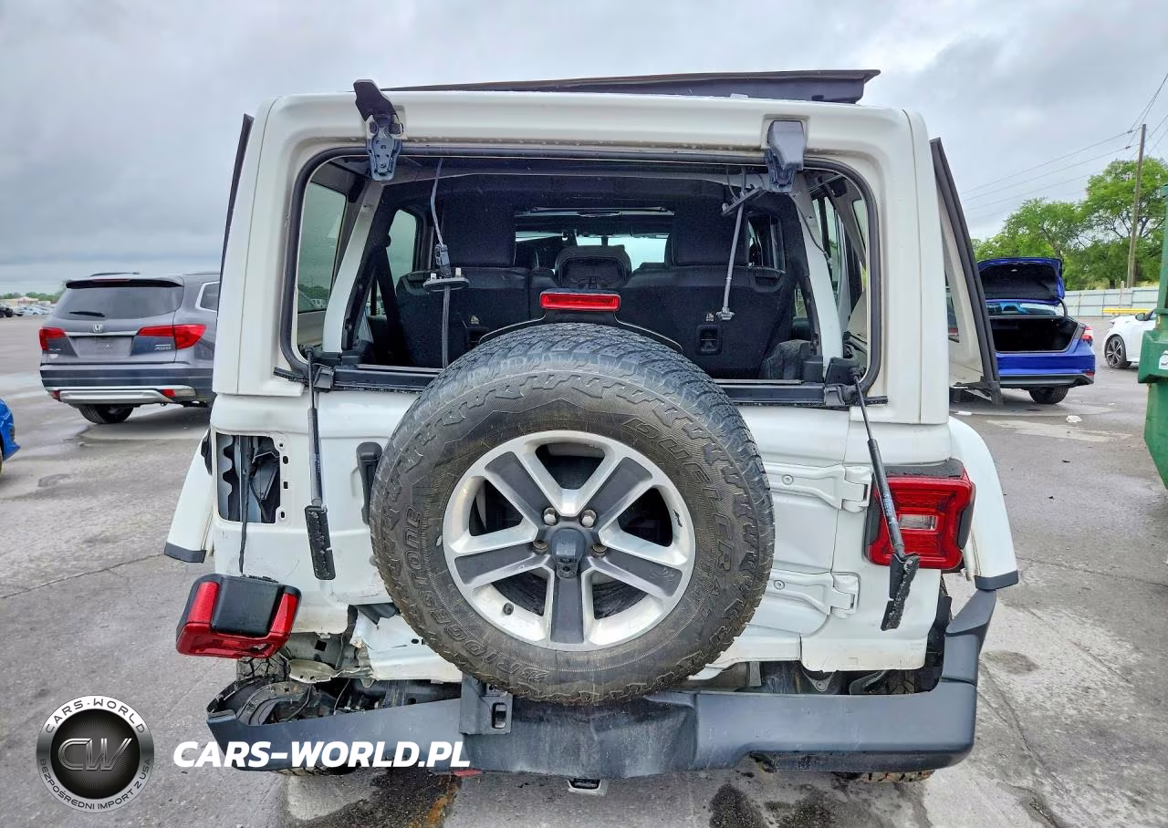 2019 Jeep Wrangler Unlimited Sahara VIN:1C4HJXEN4KW679512 - 6