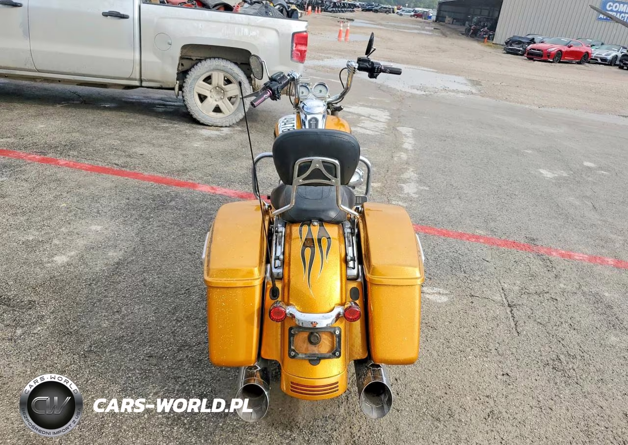 2016 Harley-Davidson Fltrx Road Glide VIN:1HD1KHM16GB639996 - 4