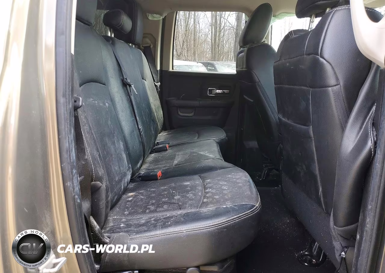 2013 Ram 1500 Laramie VIN:1C6RR7JT3DS703124 - 10