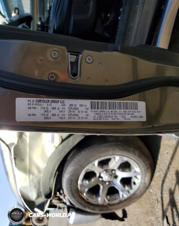 2013 Ram 1500 Laramie VIN:1C6RR7JT3DS703124 - 12