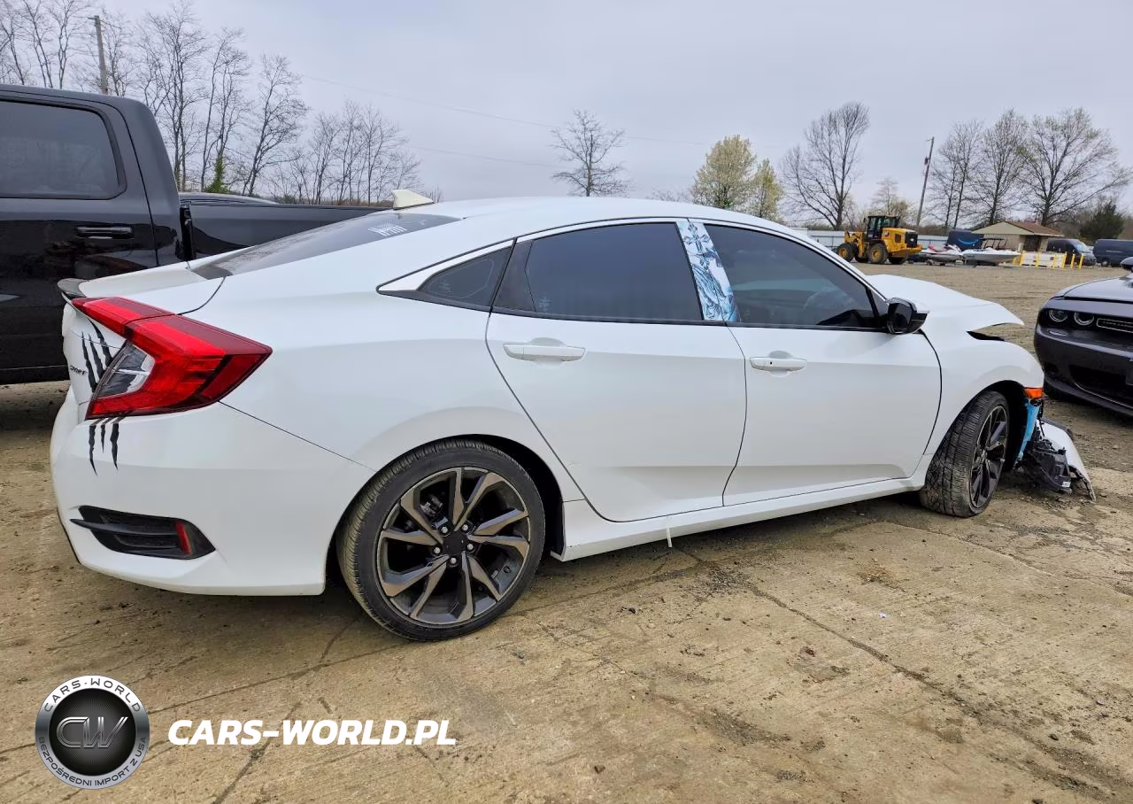 2021 Honda Civic Sport VIN:19XFC2F84ME003586 - 3