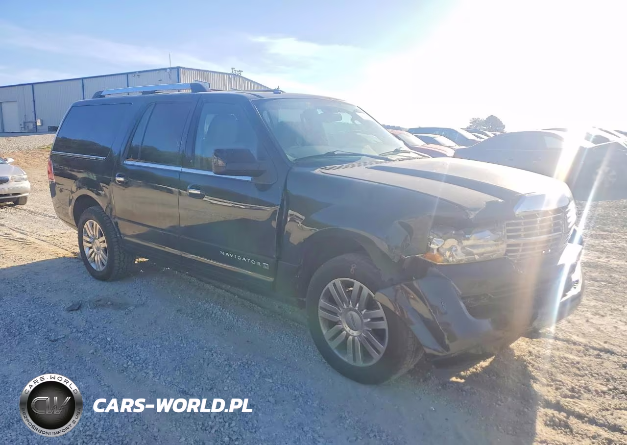 2014 Lincoln Navigator L VIN:5LMJJ3H56EEL05332 - 4