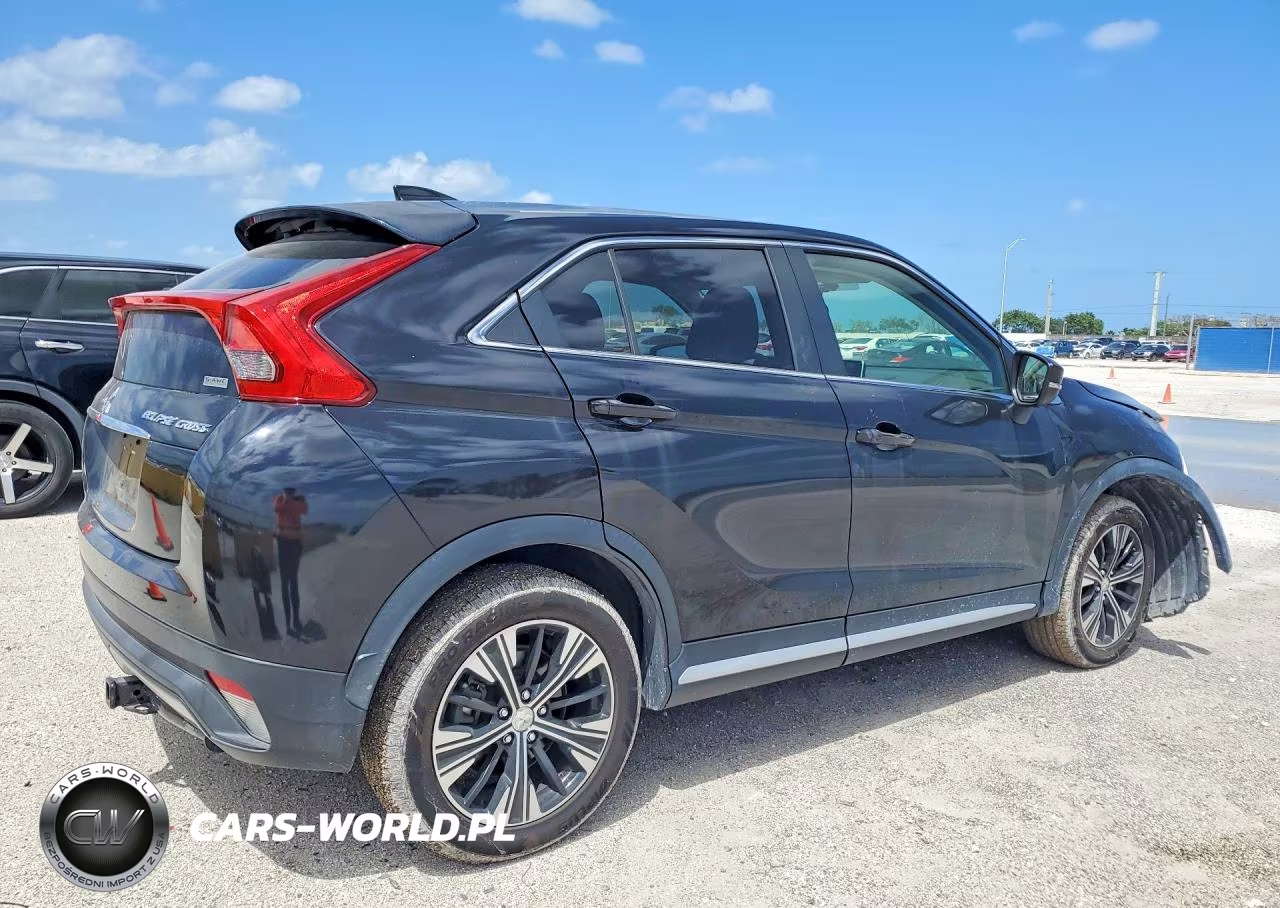 2018 Mitsubishi Eclipse Cross Se VIN:JA4AT5AA4JZ062606 - 3
