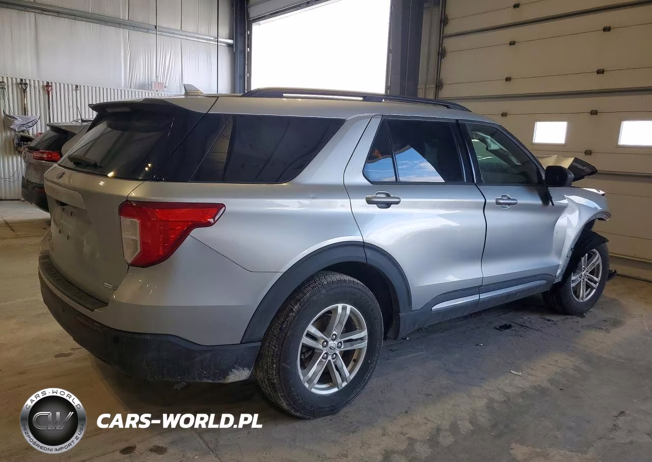 2020 Ford Explorer Xlt VIN:1FMSK8DH4LGB17928 - 3