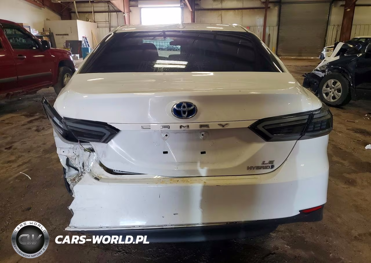 2020 Toyota Camry Le VIN:4T1C31AK2LU520025 - 6