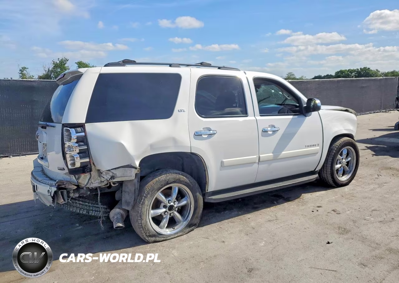 2008 Chevrolet Tahoe C1500 VIN:1GNFC13098R240276 - 3