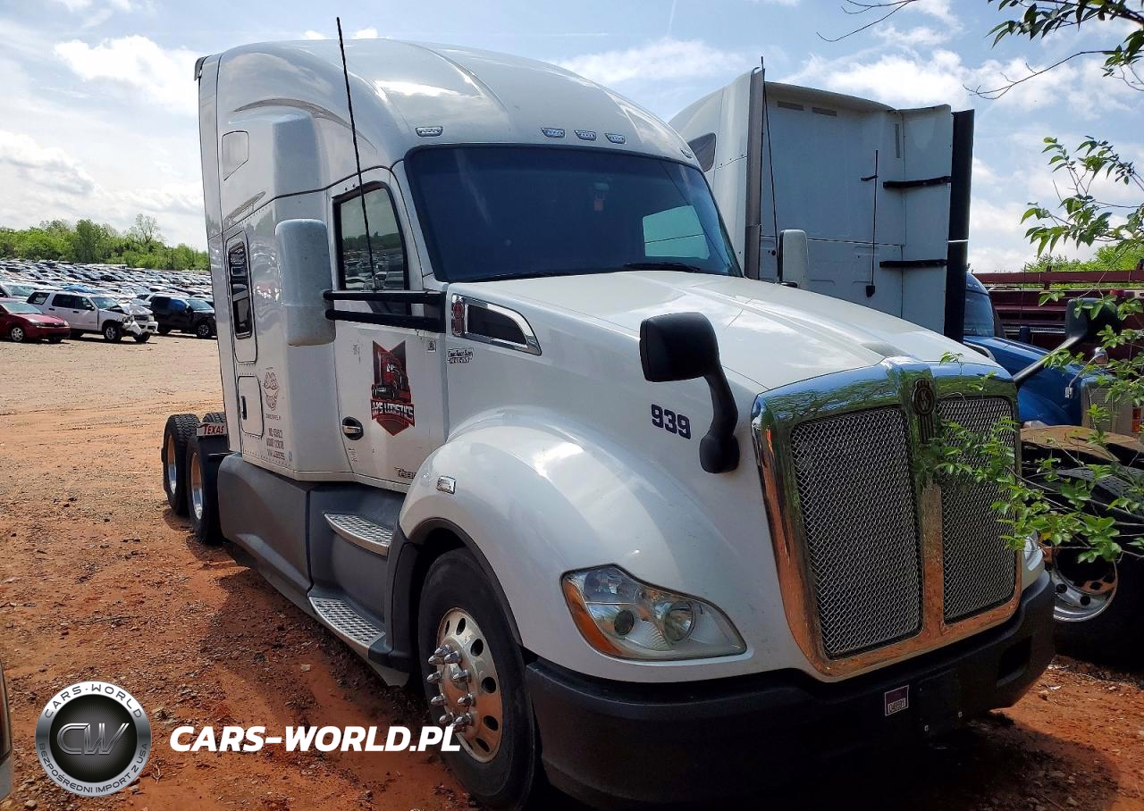 2020 Kenworth Construction T680