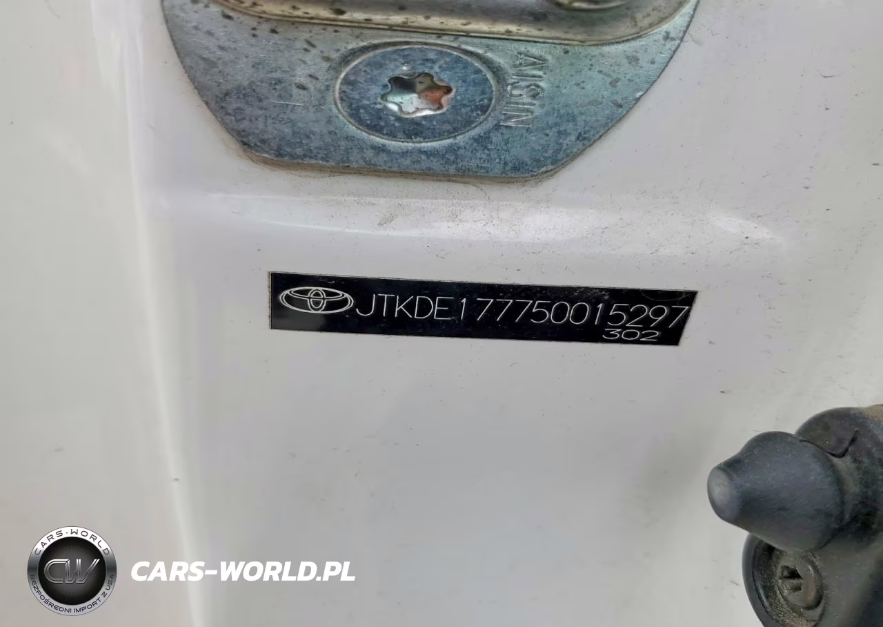 2005 Scion Tc Base VIN:JTKDE177750015297 - 12