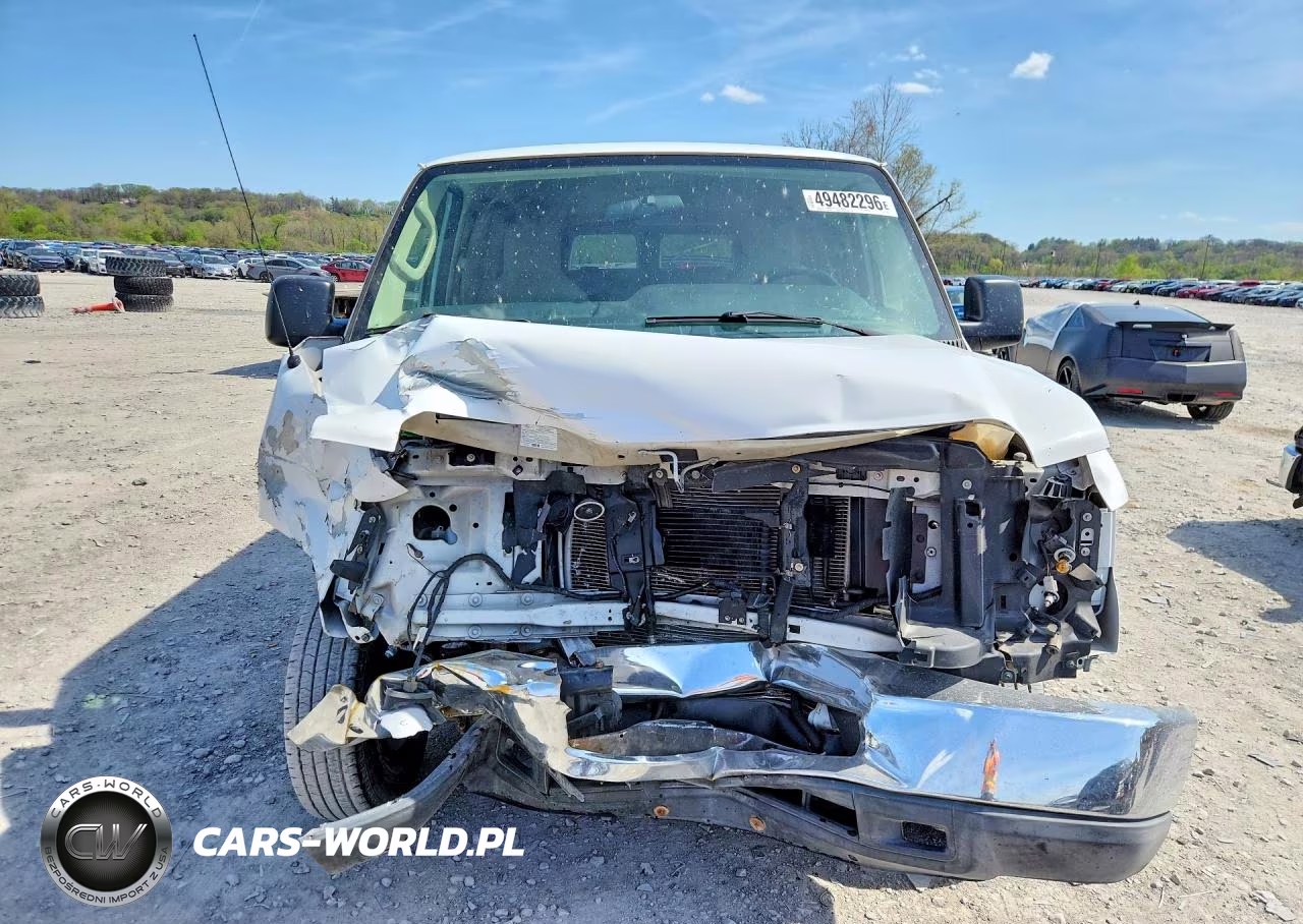 2010 Ford Econoline E350 Super Duty Wagon VIN:1FBNE3BL6ADA38931 - 5