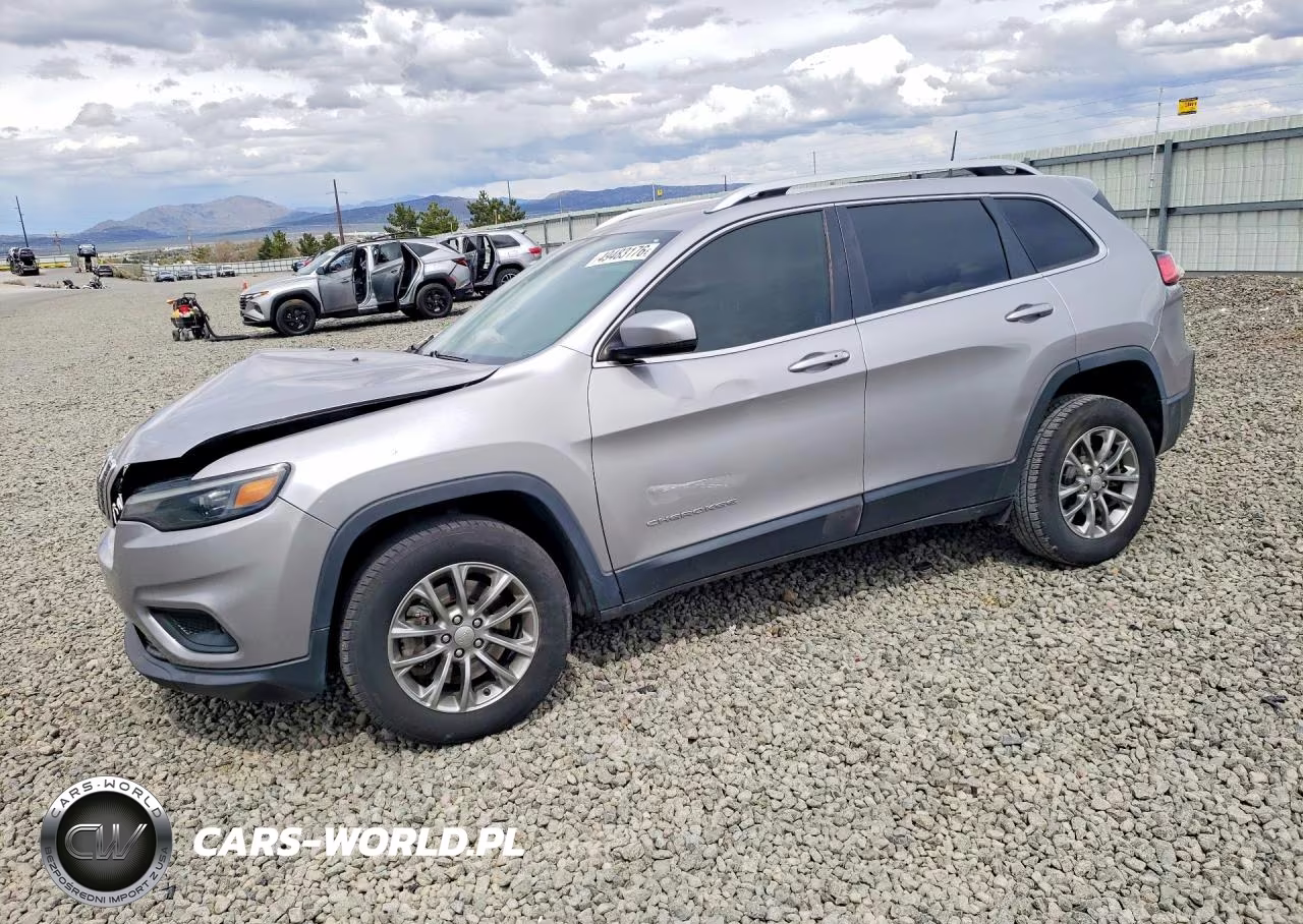 2019 Jeep Cherokee Latitude Plus – zdjęcie 1 z 13