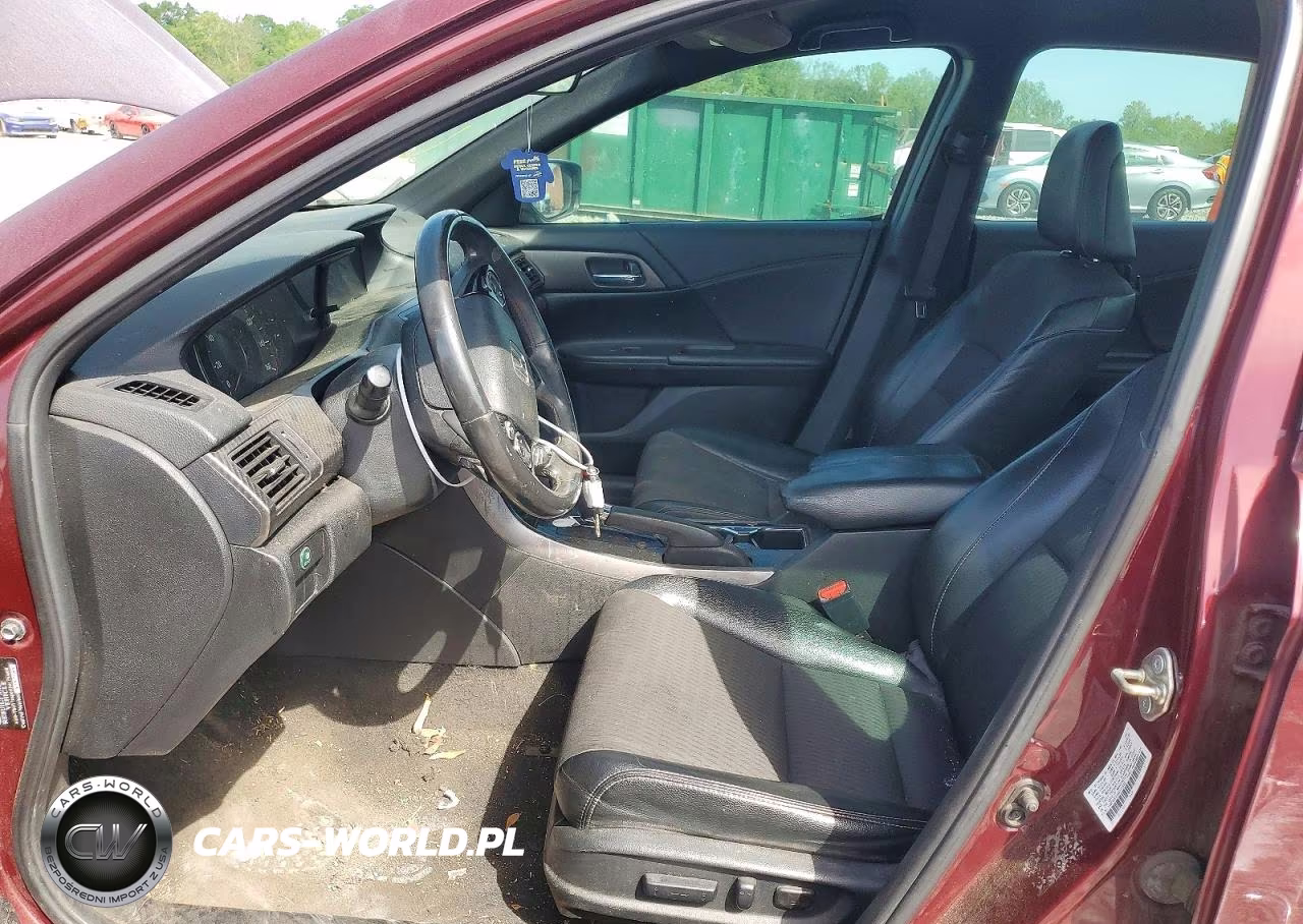 2016 Honda Accord Sport VIN:1HGCR2F50GA032695 - 7