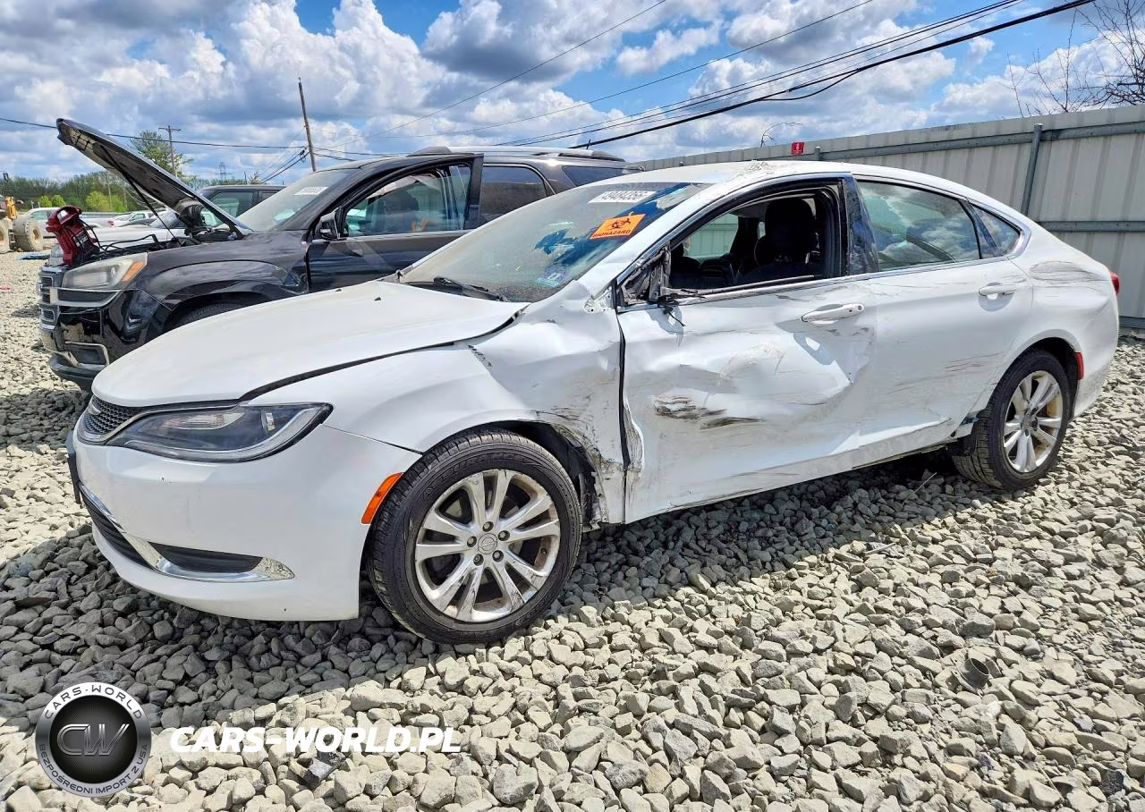 2015 Chrysler 200 Limited