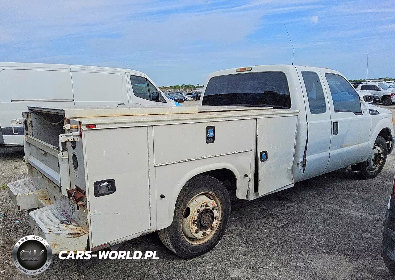 2015 Ford F250 Super Duty VIN:1FT7X2A69FEC15185 - 3