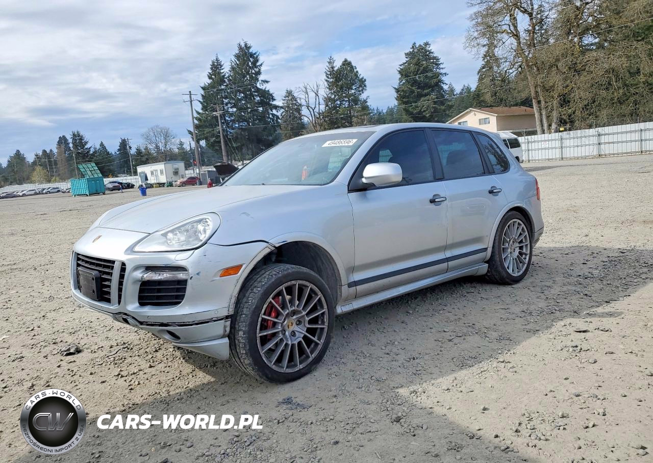 2010 Porsche Cayenne Gts
