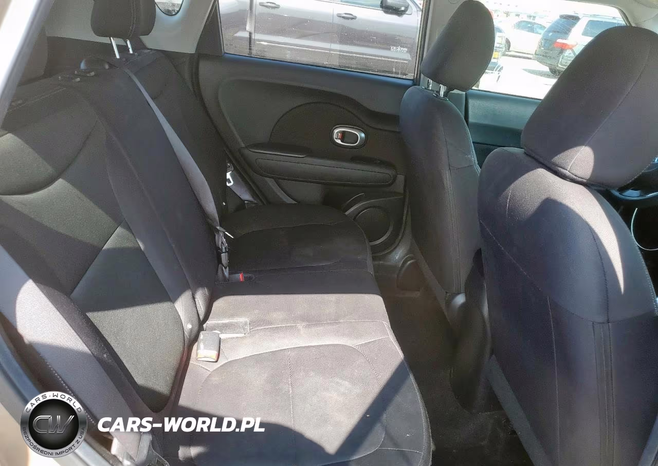 2015 Kia Soul VIN:KNDJN2A26F7152754 - 11