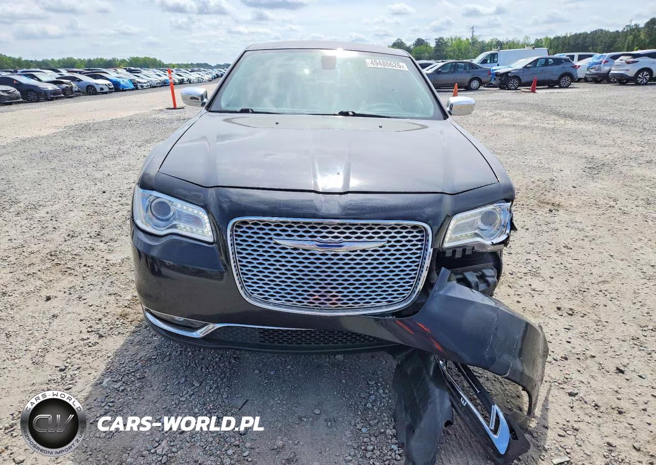 2018 Chrysler 300 Limited VIN:2C3CCAEG2JH191681 - 5