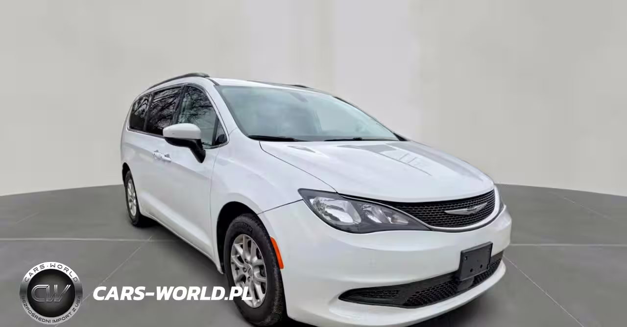 2021 Chrysler Voyager Lxi