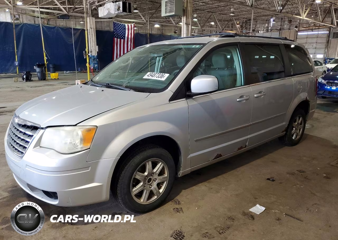 2009 Chrysler Town & Country Touring