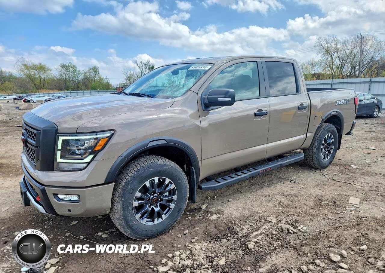 2024 Nissan Titan Pro-4X – zdjęcie 1 z 12