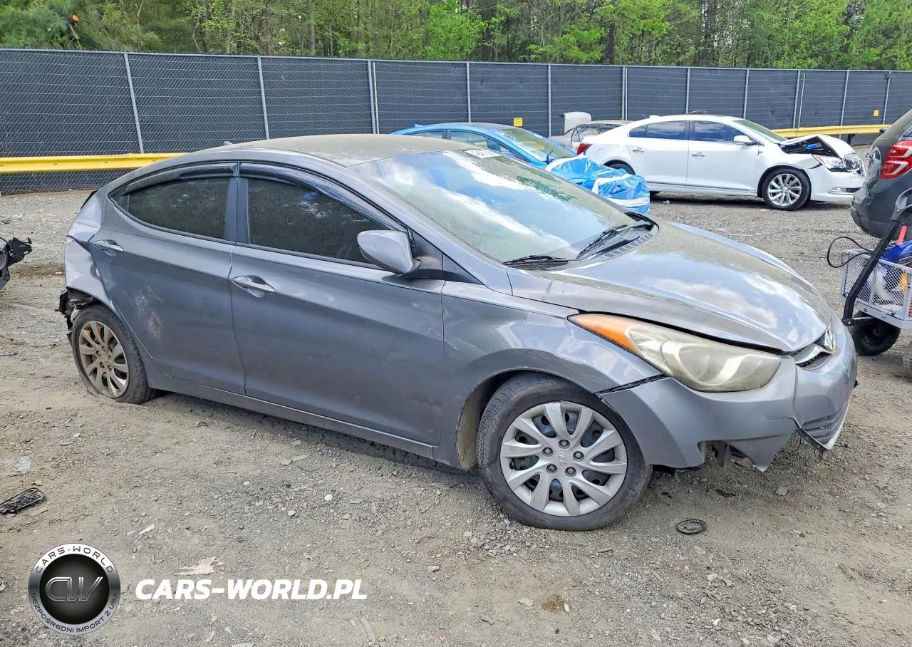 2013 Hyundai Elantra Gls VIN:5NPDH4AE4DH201341 - 4