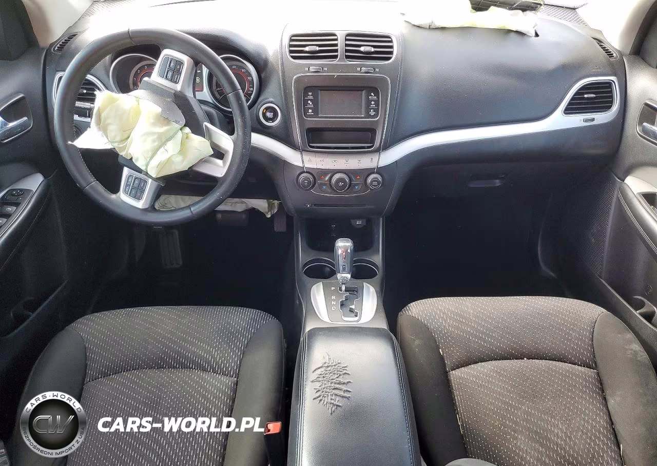 2019 Dodge Journey Se VIN:3C4PDCBG1KT750768 - 8