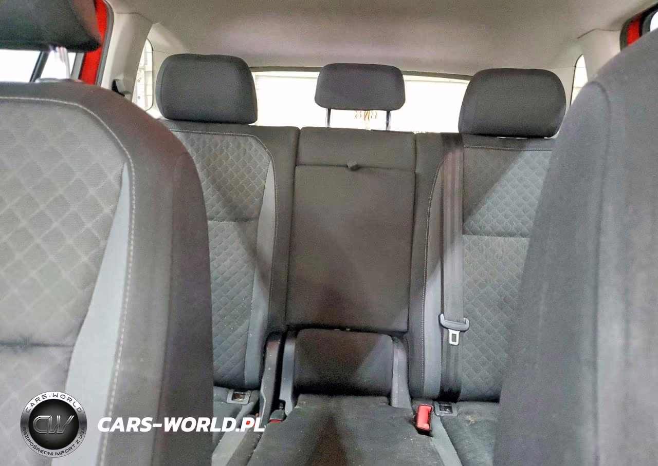 2019 Volkswagen Tiguan S VIN:3VV1B7AX3KM033675 - 10