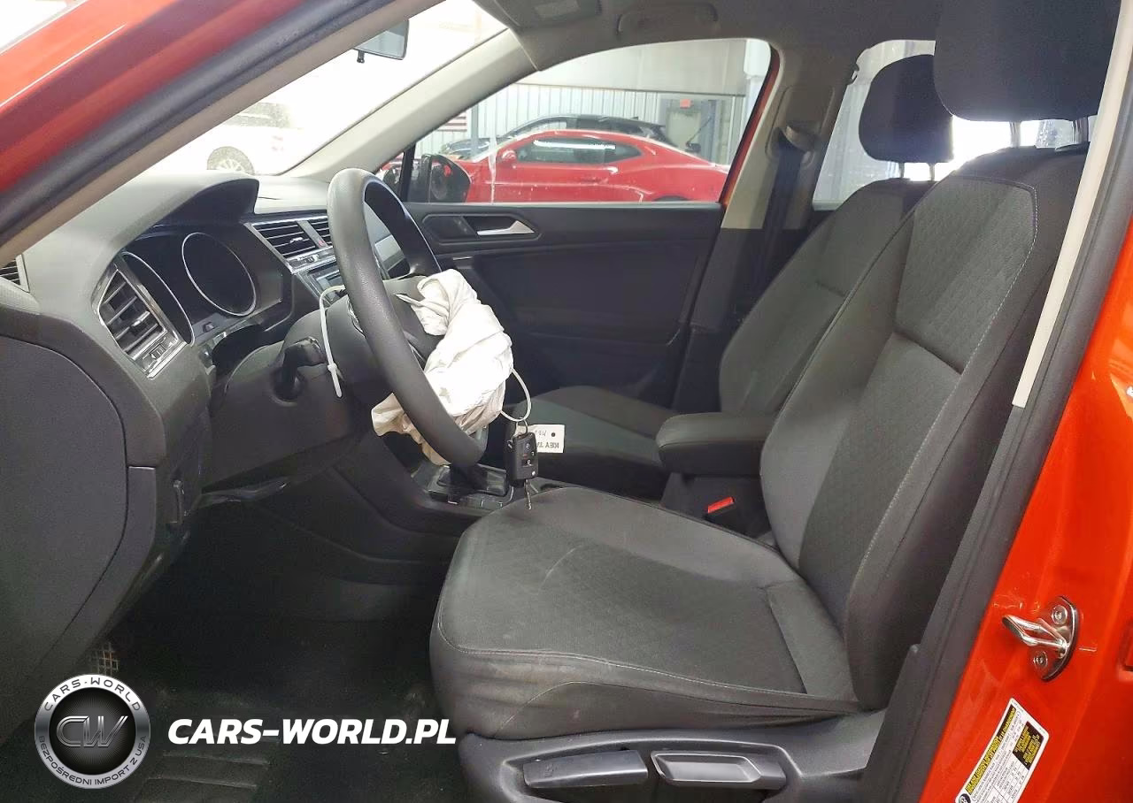 2019 Volkswagen Tiguan S VIN:3VV1B7AX3KM033675 - 7