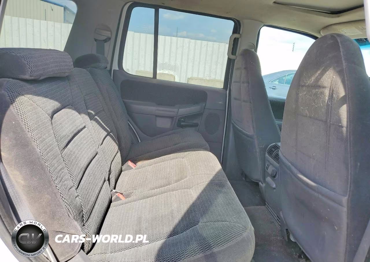 2002 Ford Explorer Xlt VIN:1FMZU73W22ZB93721 - 11