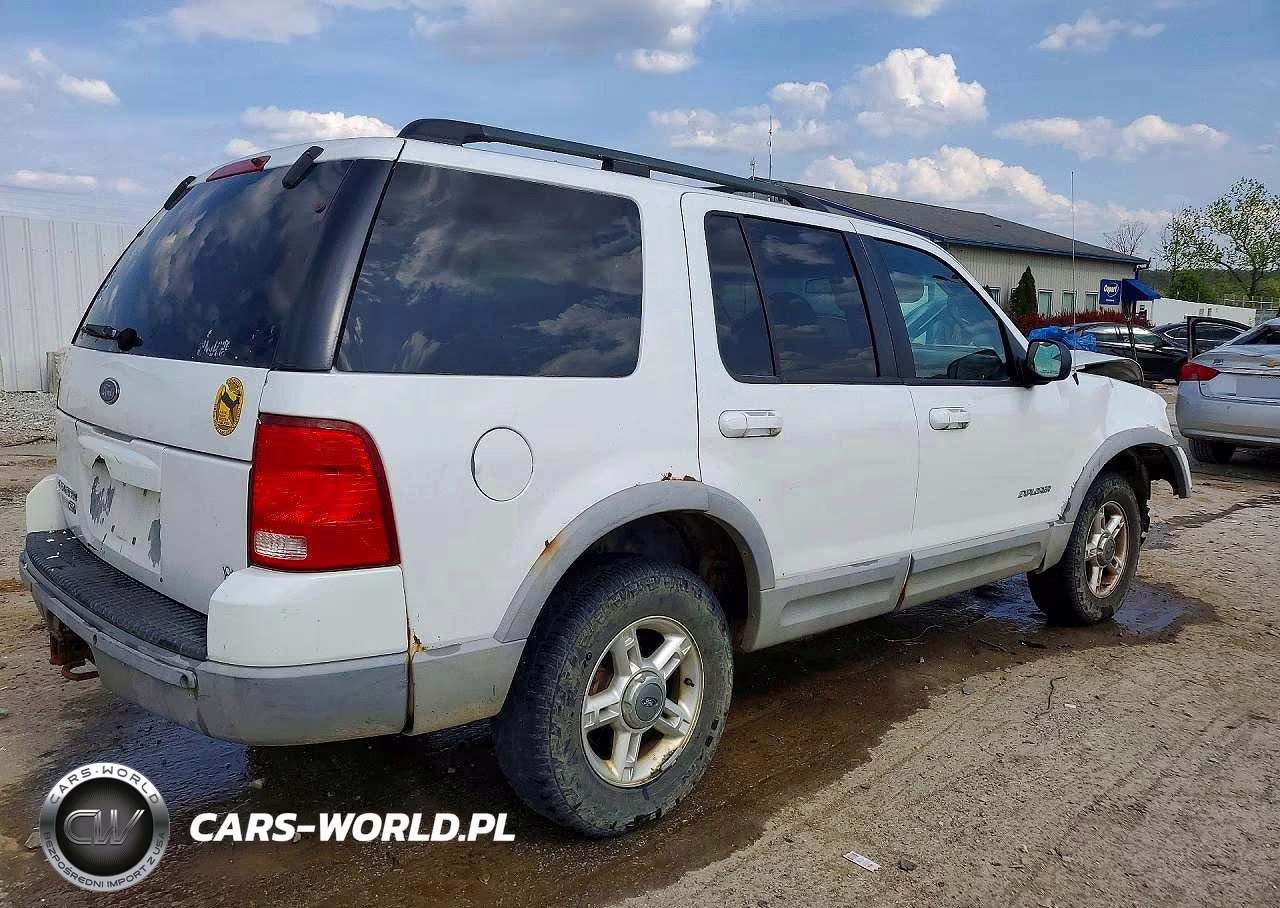 2002 Ford Explorer Xlt VIN:1FMZU73W22ZB93721 - 3