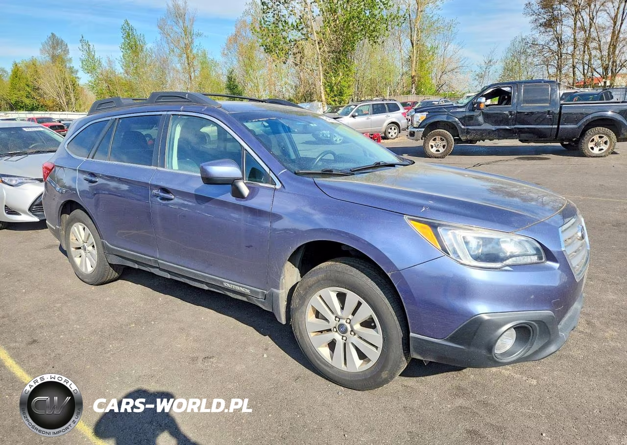 2017 Subaru Outback 2.5I Premium VIN:4S4BSACC3H3406505 - 4