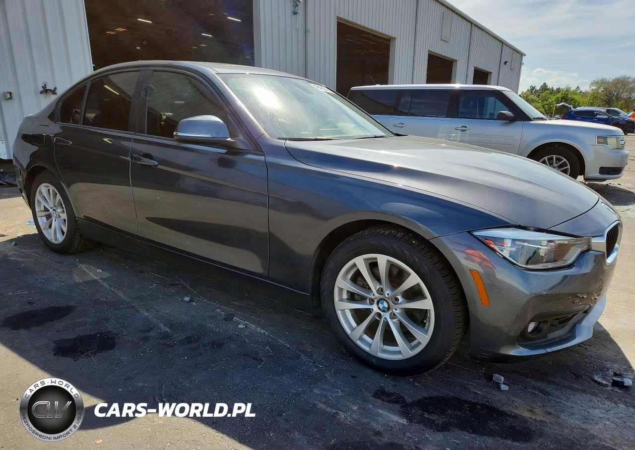 2018 BMW 320 I VIN:WBA8E1G50JNU90517 - 4