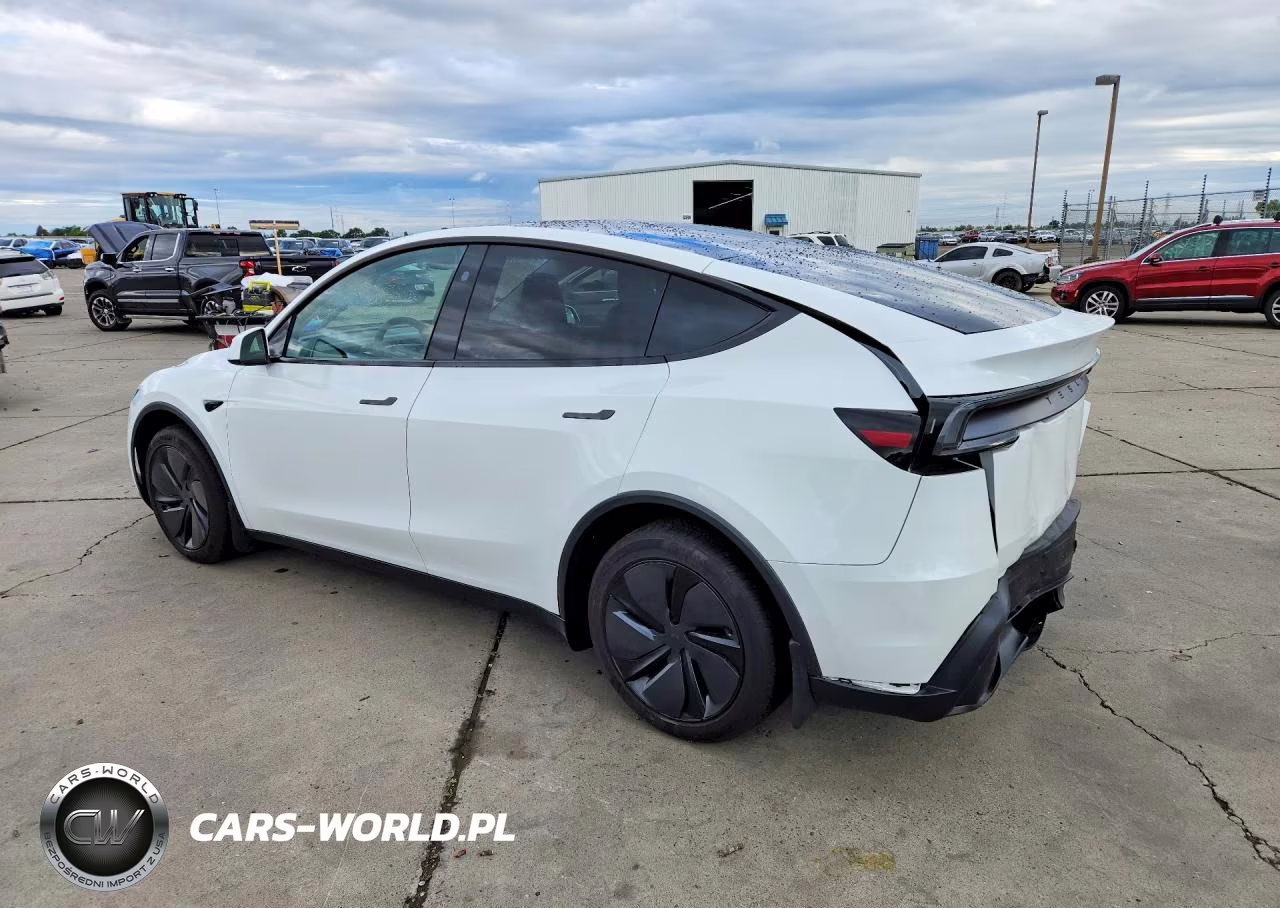 2026 Tesla Model Y VIN:7SAYGDEDXTF407138 - 2