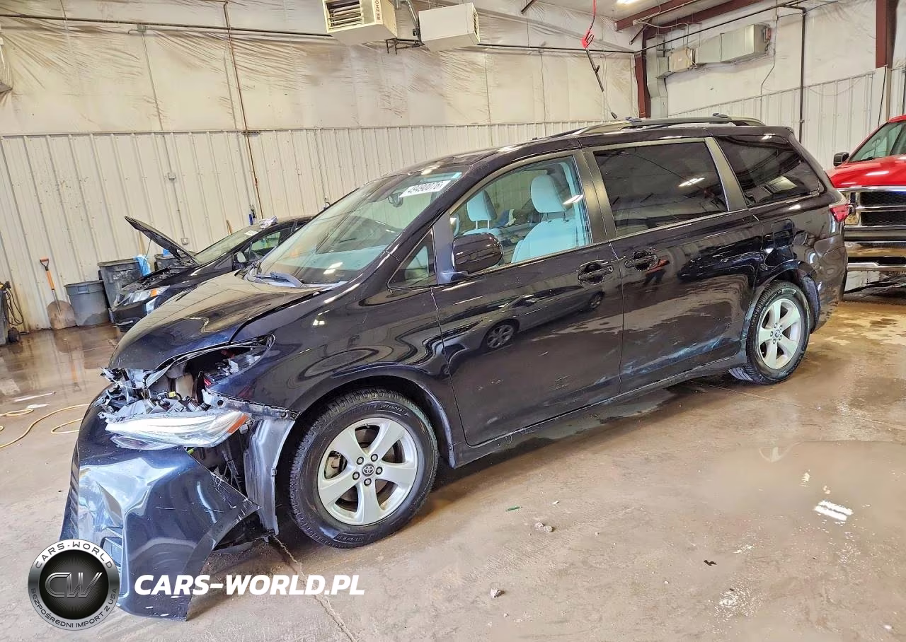 2020 Toyota Sienna Le