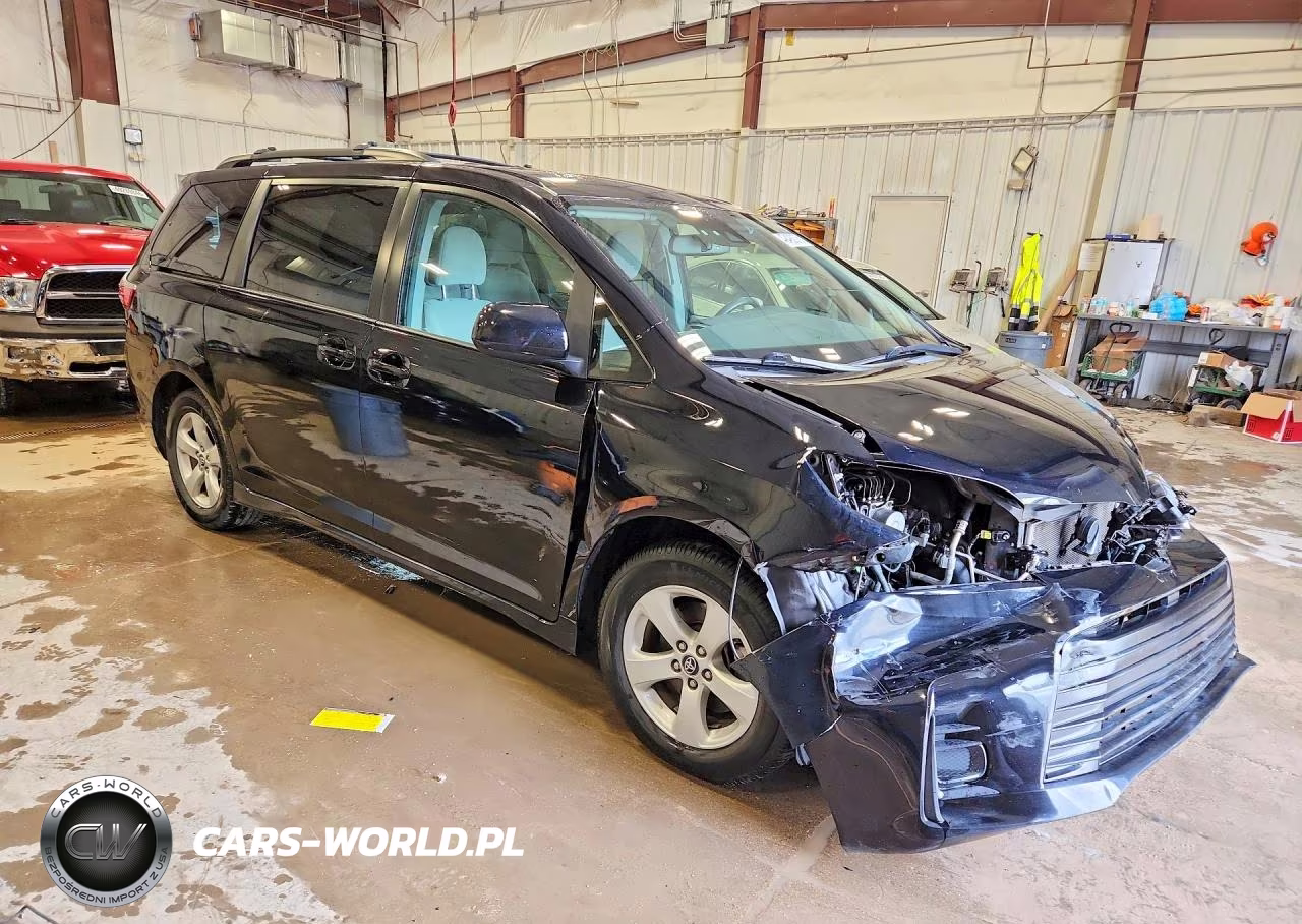 2020 Toyota Sienna Le VIN:5TDKZ3DC1LS040450 - 4